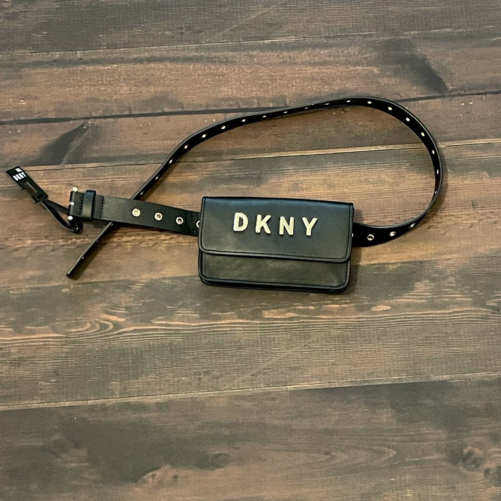 NWT DKNY waist purse belt